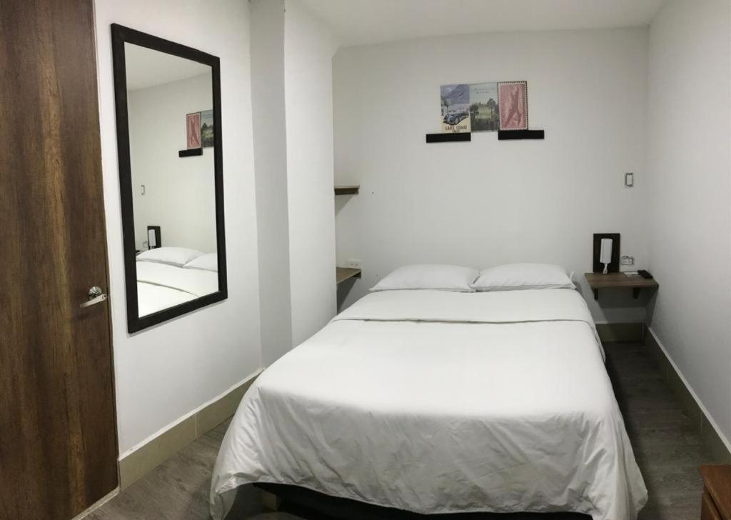 Hotel Saval Jerico Rum bild